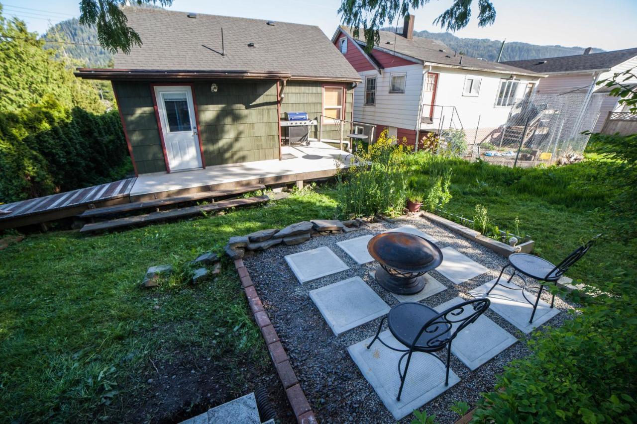 Huckleberry Cottage Prince Rupert Bagian luar foto